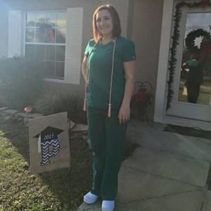 Meet your Posher, Desiree